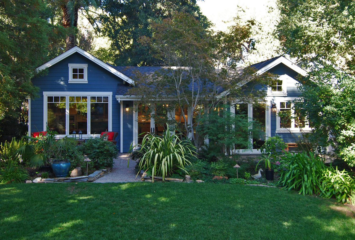 California Cottage Tish Landscape